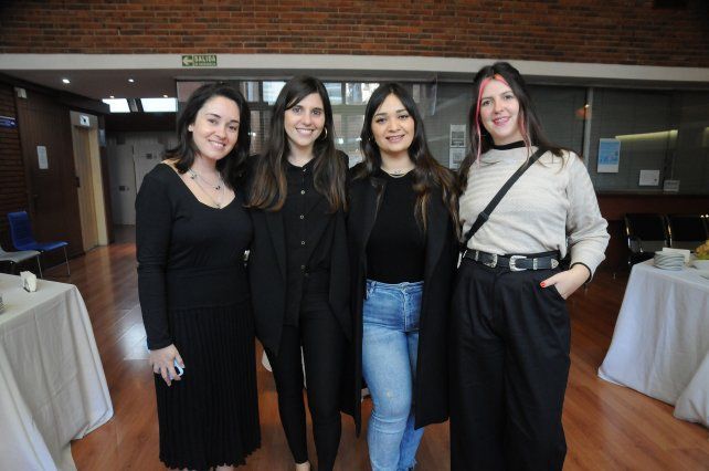 Virginia Cappella,  Lucia Farray, María Soledad Rodriguez y Agustina Marenghin.