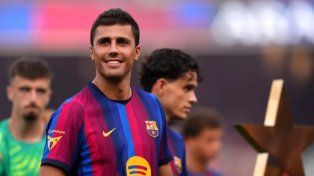 Barcelona ganó el Trofeo Joan Gamper y Rodri fue recibido con una gran ovación en el Camp Nou