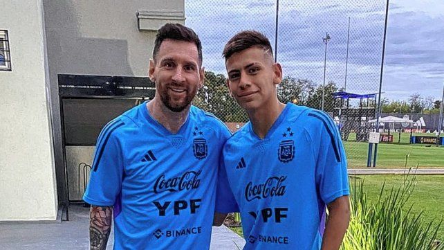 &nbsp;El Diablito Echeverri cumplió el sueño de conocer a Messi.