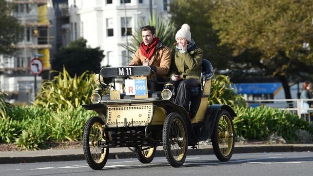 La clásica carrera de los autos más antiguos de Londres