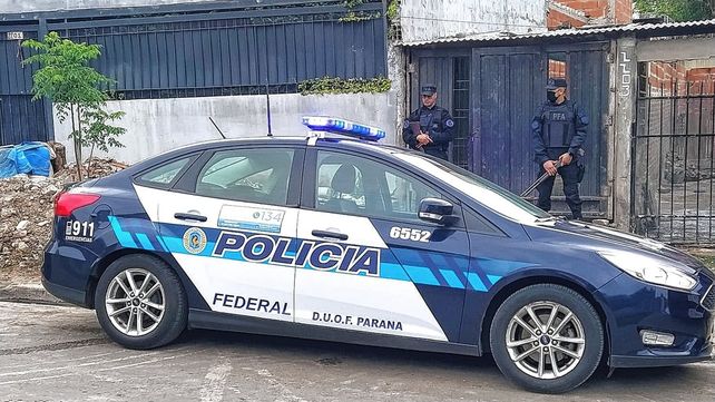 Dos detenidos por narcomenudeo en el barrio Anacleto Medina