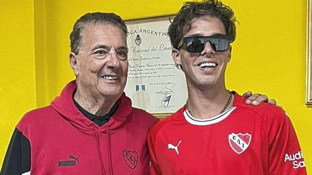 Santiago Maratea inició la colecta para salvar de la quiebra del Rojo.