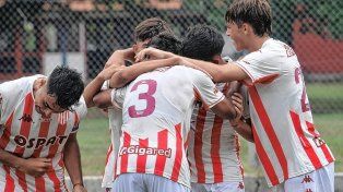 La Reserva de Unión levantó cabeza con una gran victoria ante Barracas Central