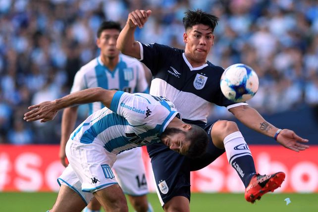 Racing se quiere anotar en la pelea