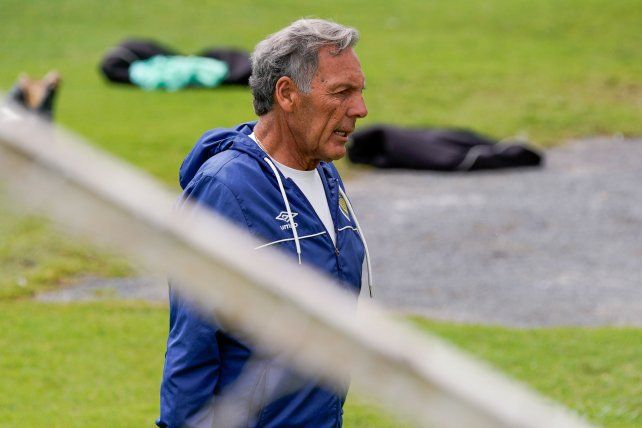 Miguel Angel Russo aspira a que llegue un 9 antes del receso por la Copa Amércica.
