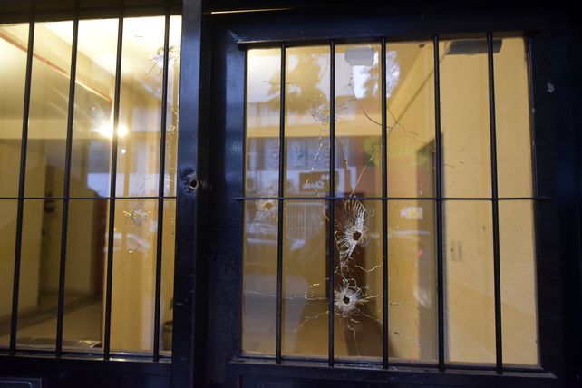 El edificio de Dorrego al 1600 donde supo vivir la jueza Marisol Usandizaga fue blanco de los tiros el 27 de julio de 2018.