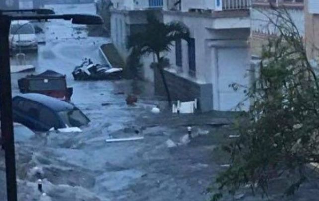 Barbuda quedó incomunicada después del devastador paso del huracán Irma por el Caribe