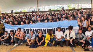 Un centenar de cineastas protestaron contra los recortes del Gobierno nacional.