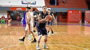 Gonzalo Sabatini, goleador de un GyE que buscará seguir invicto en la Liga Provincial.