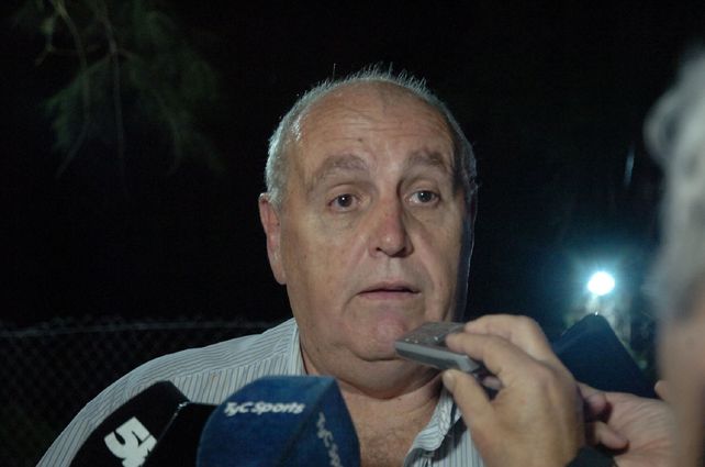 Luis Spahn, crítico: No dar quorum es un golpe institucional