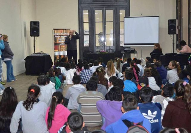 Se viene la XXII Feria del Libro: “Santa Fe ciudad de escritores”