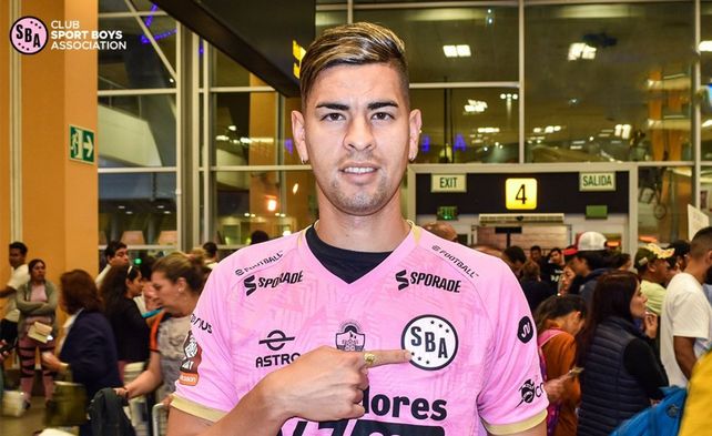 Facundo Mansilla fue presentado por la entidad peruana como el quinto refuerzo del equipo de Gamboa. (Foto: @sportboys)