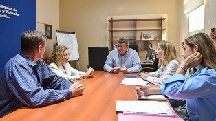 Perdimos 100 viviendas que deberían estar para entregarse porque la gestión anterior nunca niveló el terreno, afirmó la intendenta de Victoria; Isa Castagnino