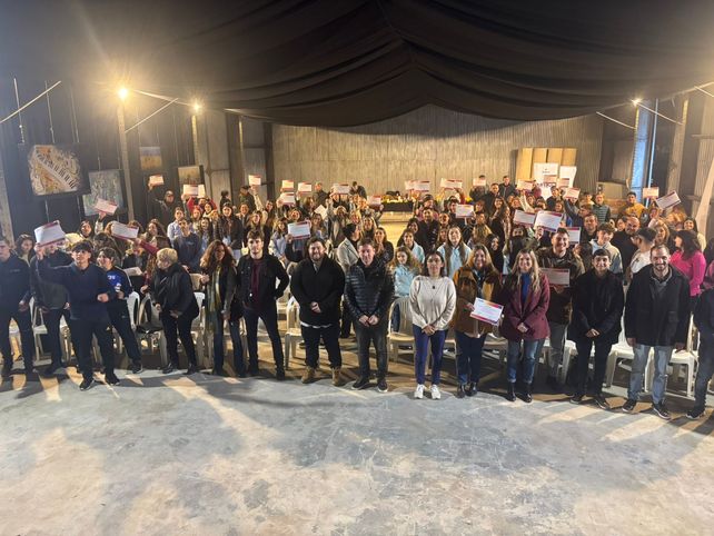 Jóvenes de Colonia Belgrano