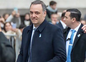 Manuel Adorni: sus contradicciones ante la Justicia