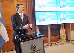 El nuevo pasaporte se puede sacar ahora en 48 horas por 500 pesos