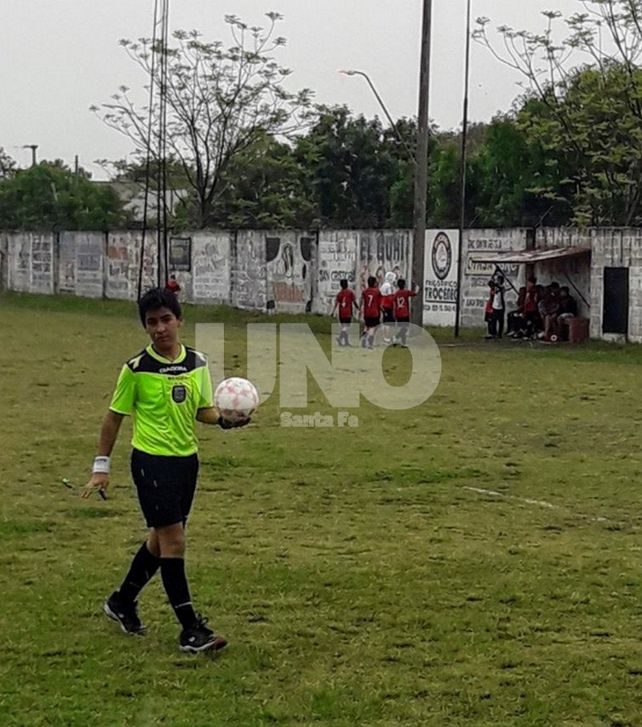 Neyen Chauque: Mi sueño es dirigir un Mundial