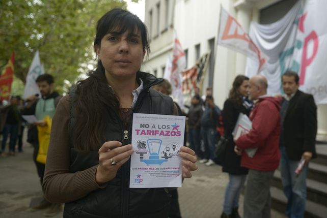 Resistencia. Organismos de defensa de los consumidores se manifestaron en contra de los aumentos.