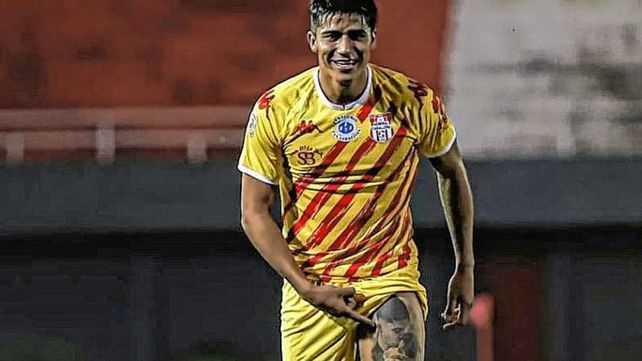 La llegada de Junior Marabel a Unión desembocará en la partida de algún joven al exterior.