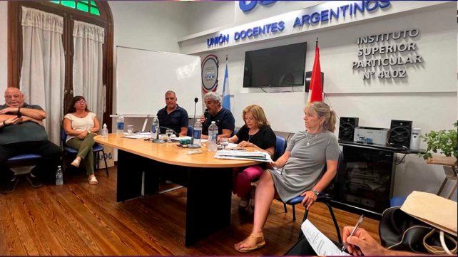 UDA espera que el próximo lunes el Gobierno realice una propuesta salarial