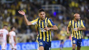 Alejo Veliz abrió la cuenta ante Instituto en el Gigante.