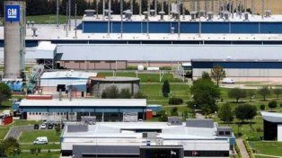 General Motors frenará la producción en junio e intermitente hasta fin de año