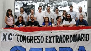 Docentes nacionales lanzaron un paro por 24 horas para el lunes