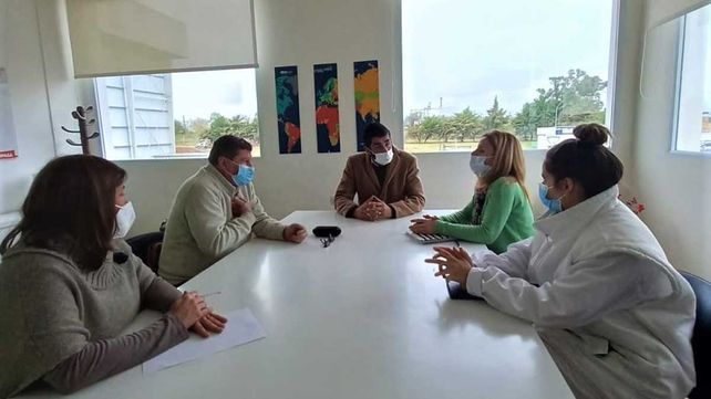 El Estado y las empresas privadas acuerdan capacitación sobre alimentos.