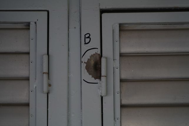 Fran Riquelme y sus secuaces acusados por balear escuelas y otros edificios públicos