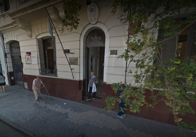 El hecho que se juzga ocurrió en febrero de 2015 en la seccional de Paraguay al 1100.