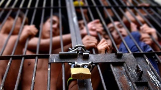Privados de la libertas. La prevención no impide la penalización.