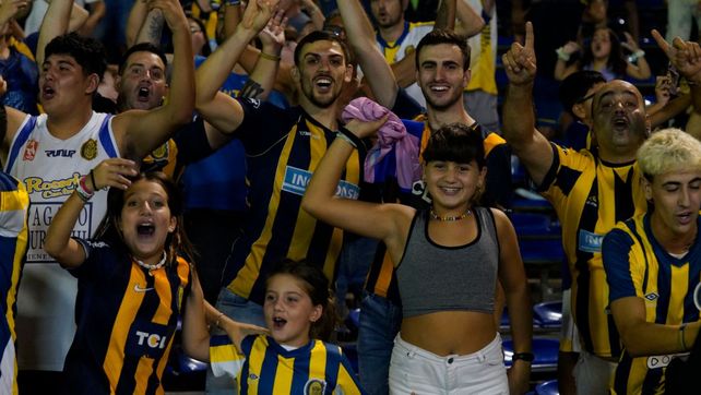 Algunos hinchas auriazules tendrán la chance de acompañar al equipo de Russo.