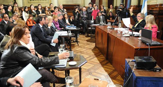 El Senado ya debate el matrimonio  entre personas del mismo sexo