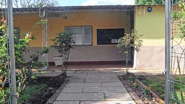 El estudiante de Villaguay sufrió cortes y debió ser atendido de urgencia. La institución comparte edificio con la escuela primaria N° 4 Juan Francisco Seguí.