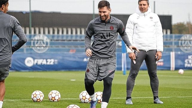 Lionel Messi ya trabaja a la par en el PSG
