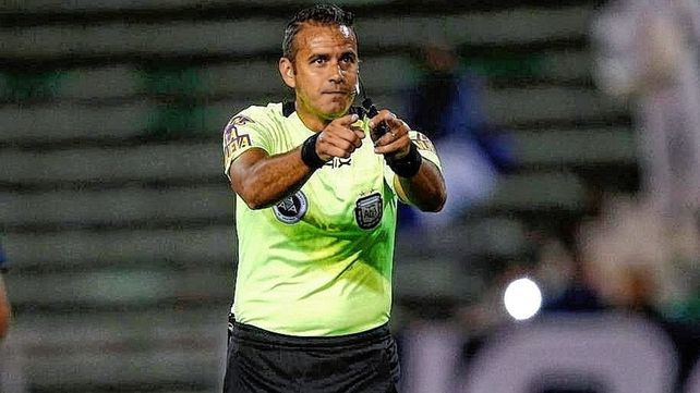 Ariel Penel tiene récord positivo pitando a Colón de manera oficial.&nbsp;