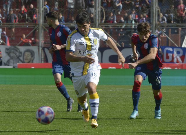 Ignacio Malcorra anotó el gol de Central ante San Lorenzo, donde el canalla también empató.