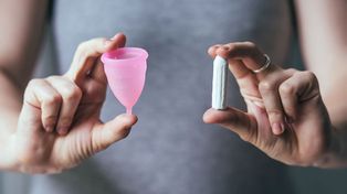 Presentan proyectos para provisión gratuita de productos menstruales en todo el país 
