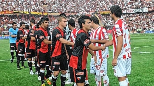 Colón tiene actualmente a Bruno Bianchi