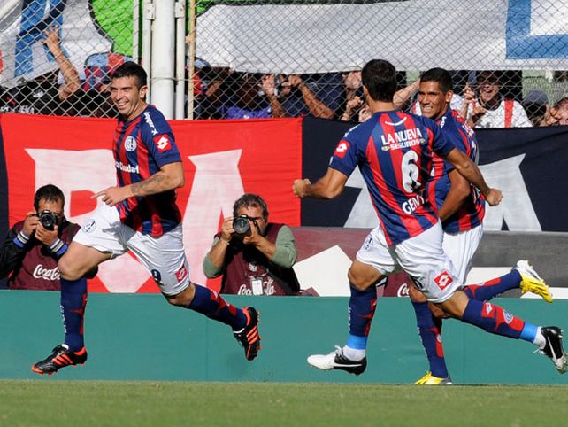 San Lorenzo bajó a River y le ganó 2 a 0