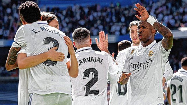 Real Madrid y Napoli, por el pase a los cuartos de la Liga de Campeones