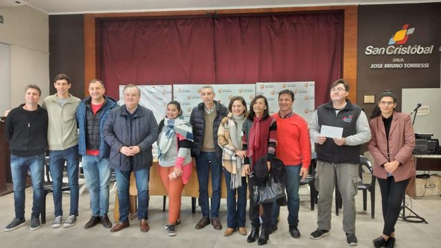 El Senador Michlig entregó aportes en San Cristóbal y recorrió instituciones