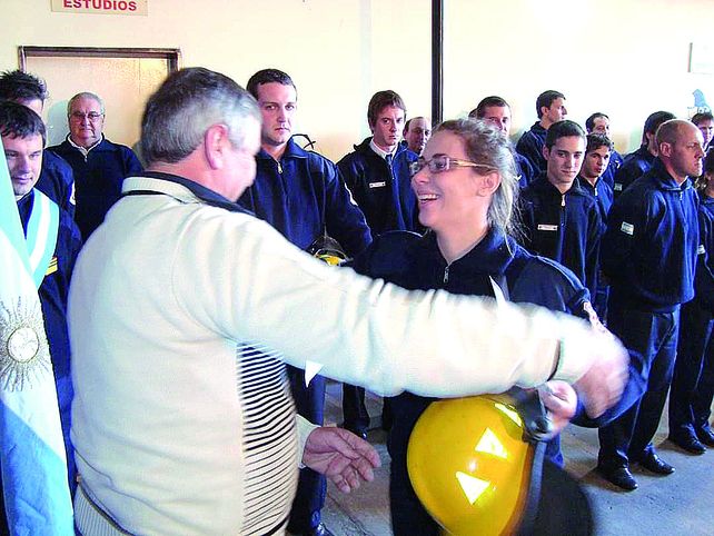 Bombera: Juliana Brickmann es voluntaria por orgullo y vocación