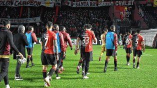 Colón termina de la peor manera la Liga Profesional al perder 3-1 ante Tigre en el Brigadier López.