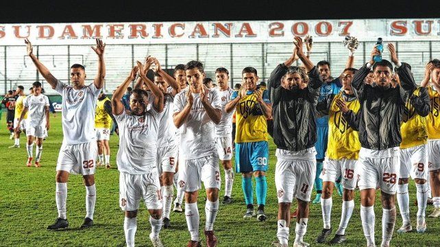 Barracas derrotó a Tigre y se ilusiona con el pase a los playoffs
