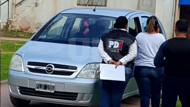El momento en que Merlo llegaba para ser asistido en el hospital Mira y López.