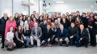 El gobernador Rogelio Frigerio saludó a los periodistas entrerrianos por el día se conmemora cada 7 de junio, en la Sala Antequeda de Paraná.