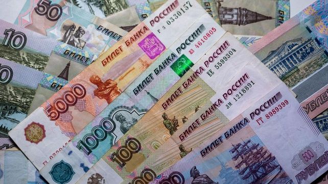 Rusia introducirá su moneda en una provincia de Ucrania bajo su control