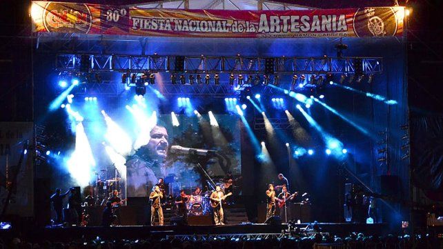 Del sábado 8 al domingo 16 de febrero se realizará en Colón la edición número 40 de la Fiesta Nacional de la Artesanía. Grilla artística. Venta de entradas