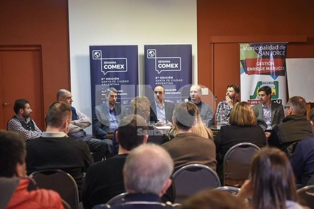 Corral: “Alentamos a las pymes a jugar en esta categoría mayor que es el comercio exterior”